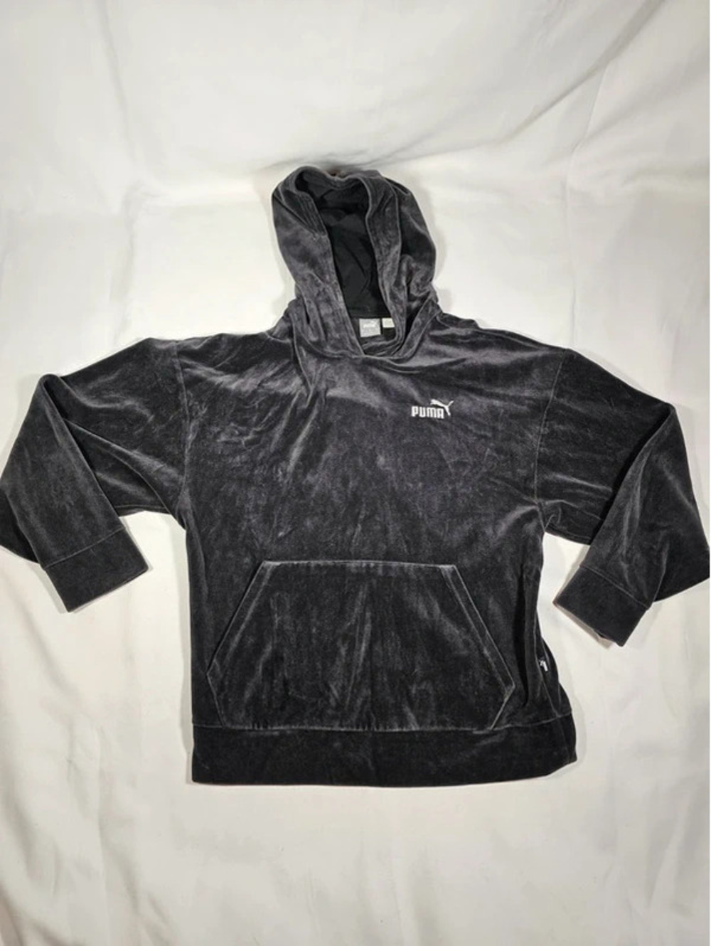 puma women's black velour hoodie sweatshirt size small (style no. 675991-01)